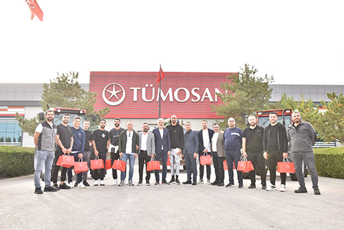 TÜMOSAN, TÜMOSAN Konyaspor Futbolcularını ve Yetkililerini Ağırladı